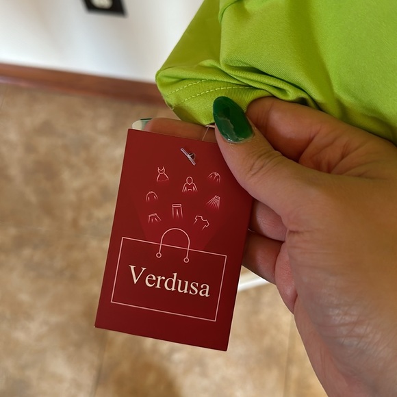 🎉Host Pick🎉 Criss-Cross Tank - Picture 6 of 6